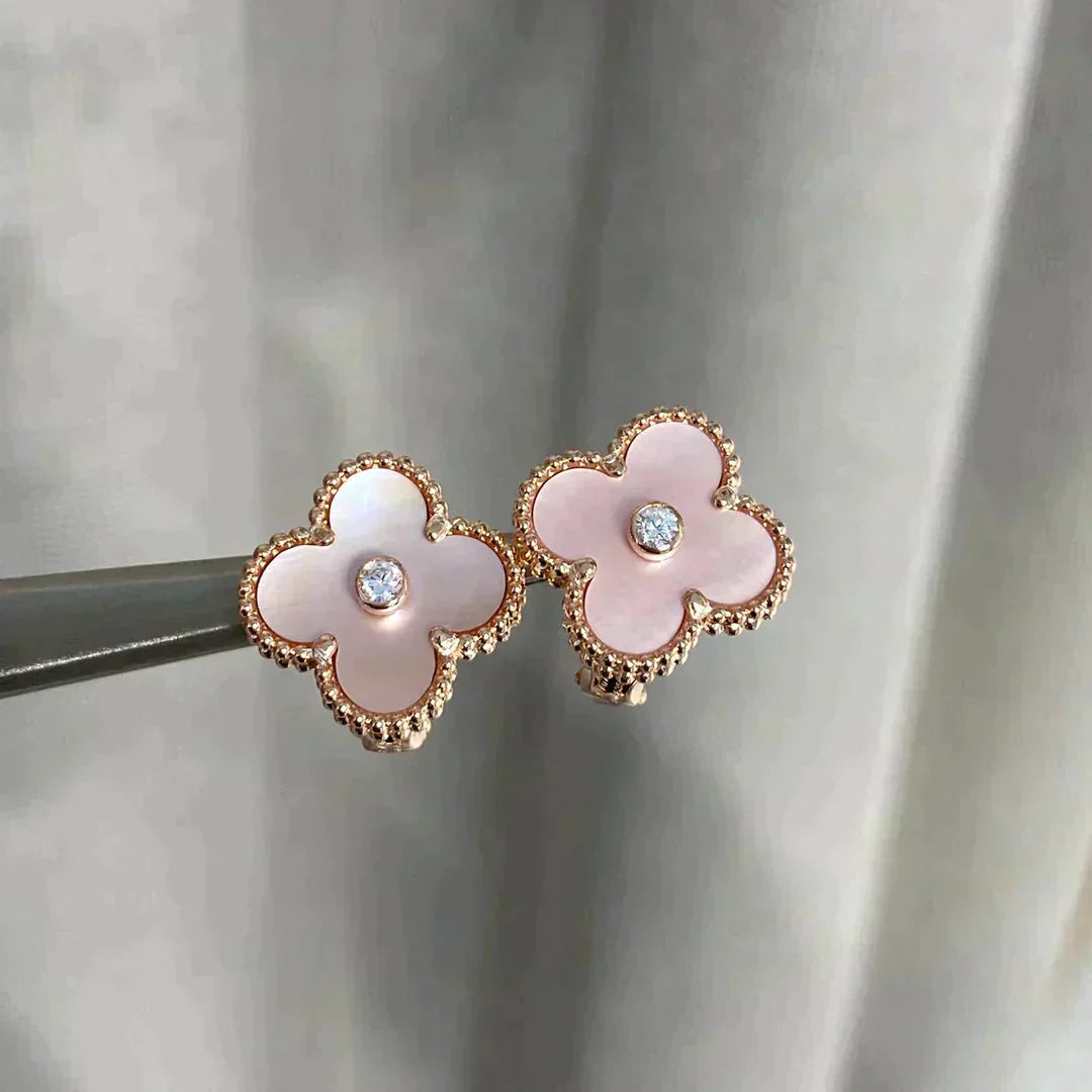 [Okajuri Jewelry]CLOVER MEDIUM 1 MOTIFS  PINK MOP DIAMOND EARRINGS