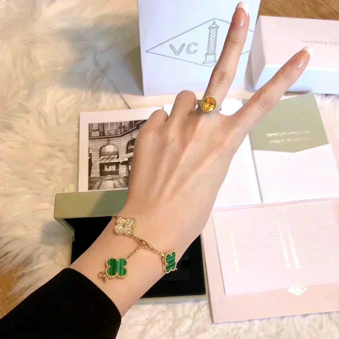 [Okajuri Jewelry]  CLOVER 5 MOTIF MALACHITE BRACELET COLLECTION
