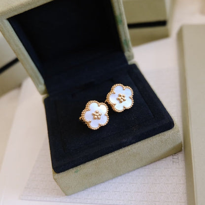 [Okajuri Jewelry]LUCKY PINK GOLD WHITE MOP EARRINGS