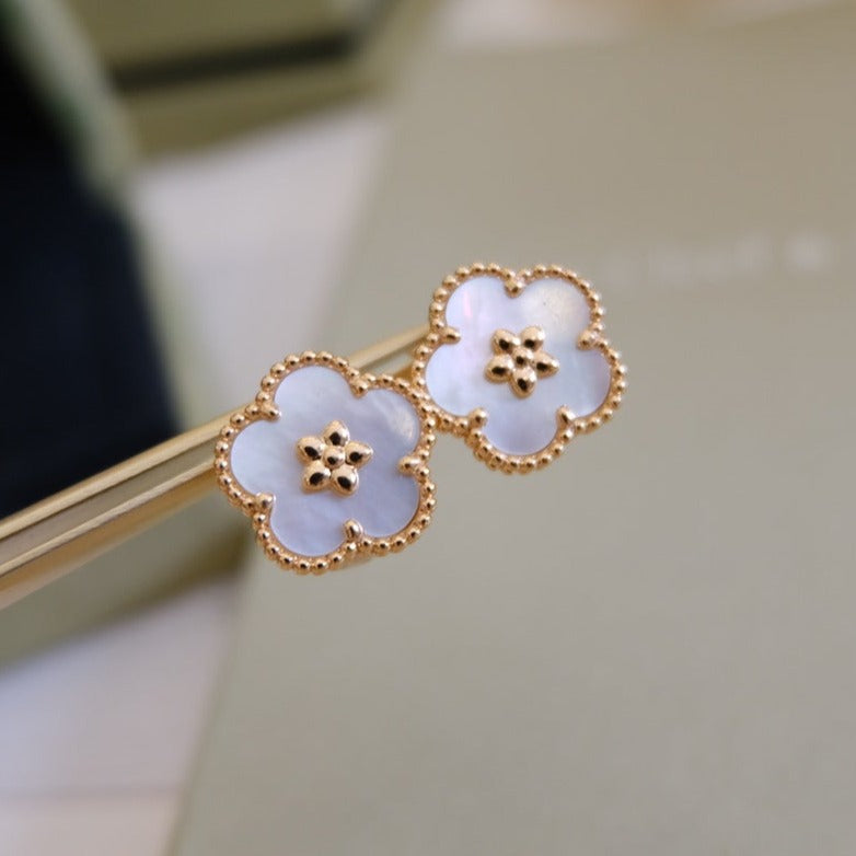 [Okajuri Jewelry]LUCKY PINK GOLD WHITE MOP EARRINGS