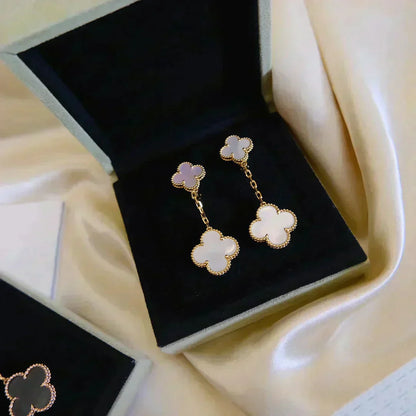 [Okajuri Jewelry]CLOVER 2 MOTIF WHITE MOP EARRINGS