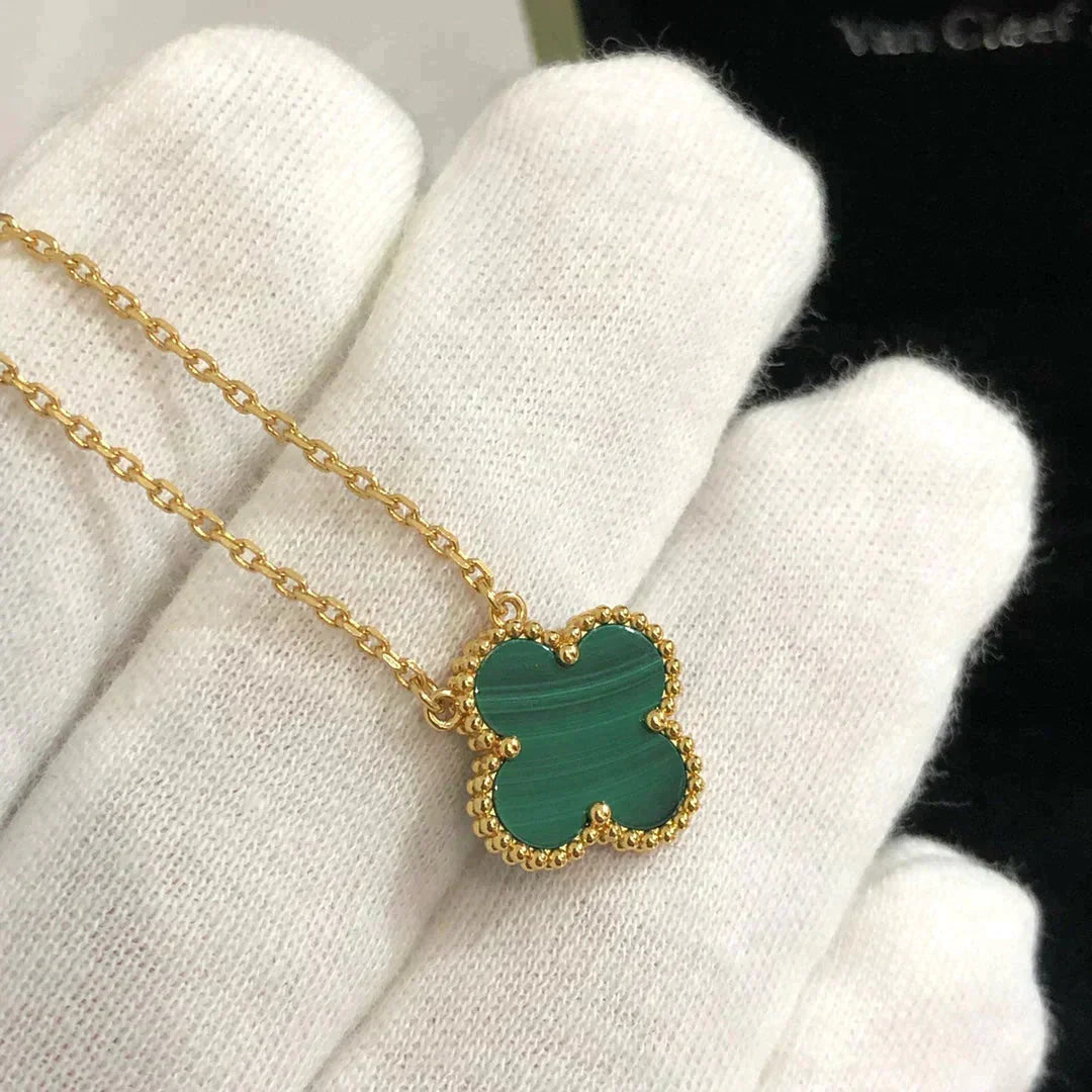 [Okajuri Jewelry]CLOVER 15MM MALACHITE SINGLE FLOWER  NECKLACE