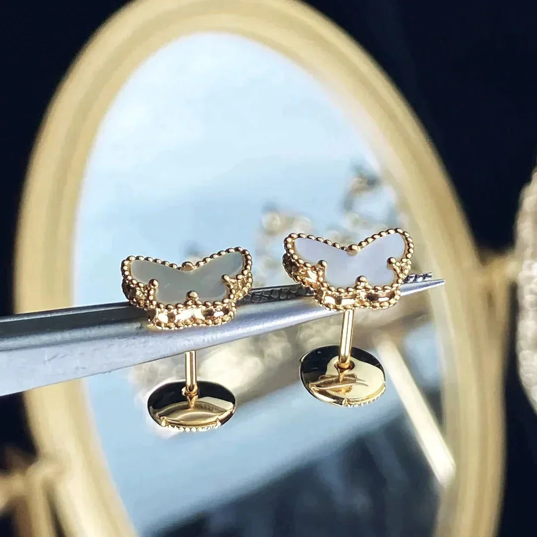 [Okajuri Jewelry]SWEET BUTTERFLY MOP EARSTUDS