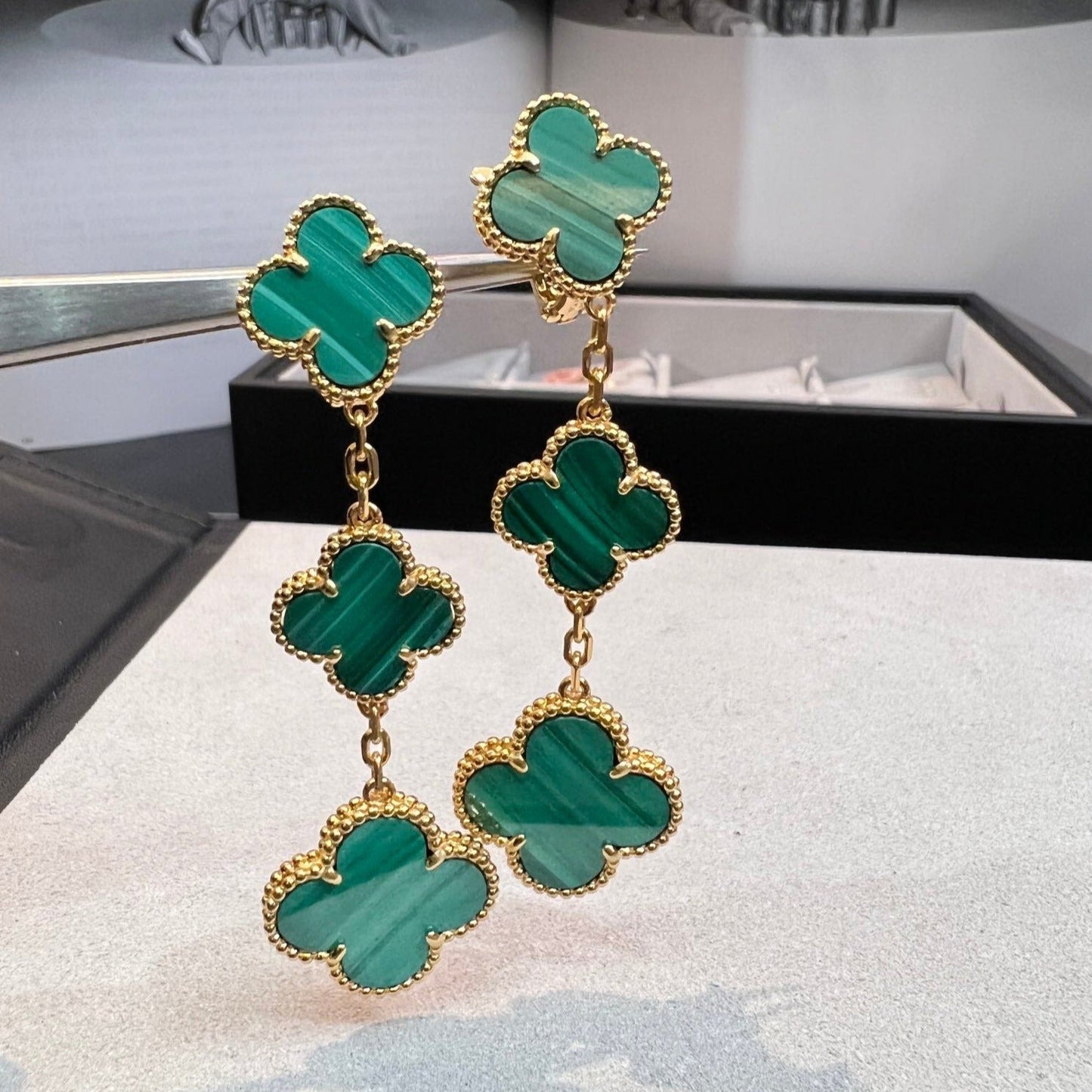 [Okajuri Jewelry]CLOVER MALACHITE 3 MOTIFS GOLD