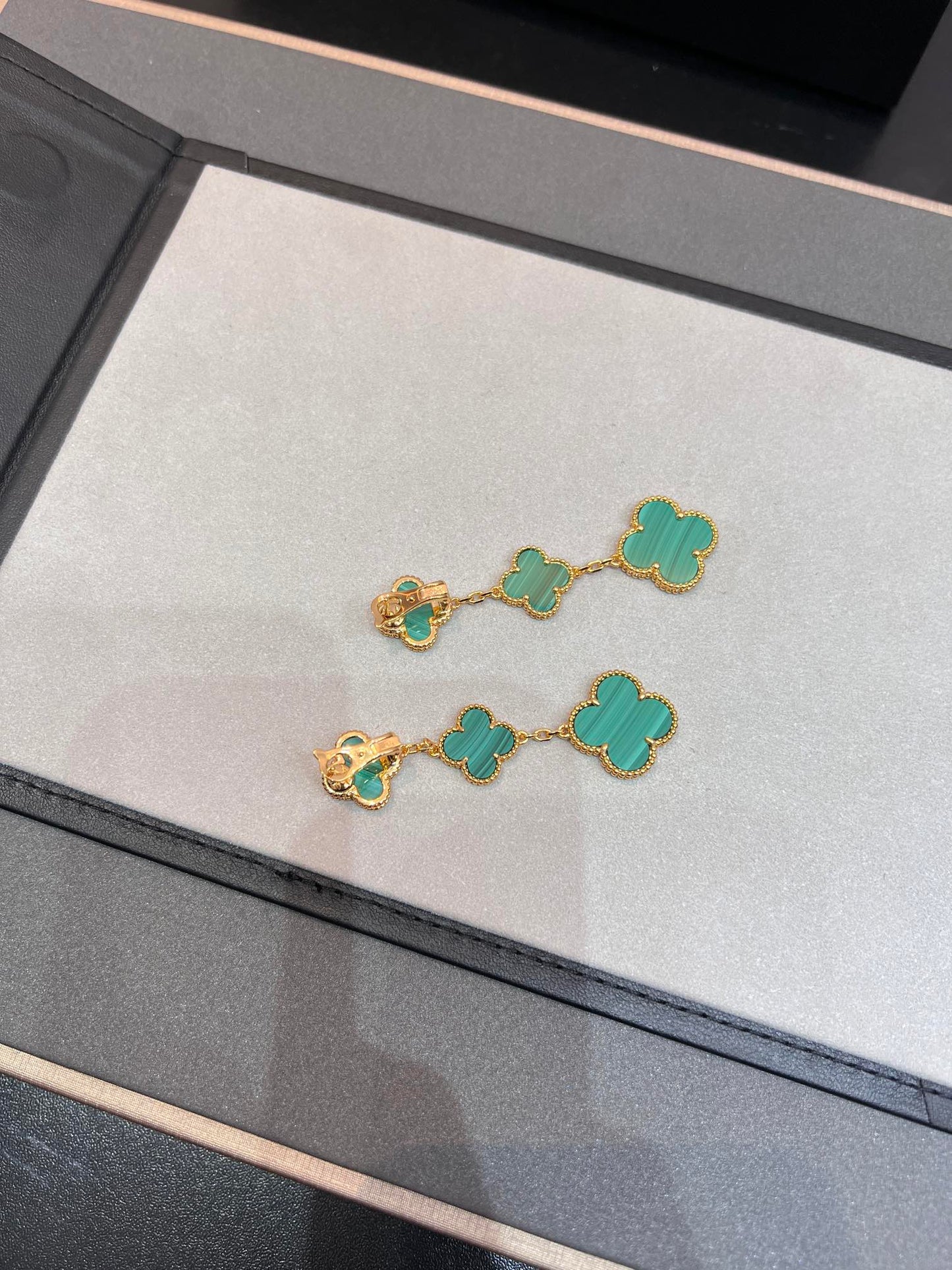 [Okajuri Jewelry]CLOVER MALACHITE 3 MOTIFS GOLD