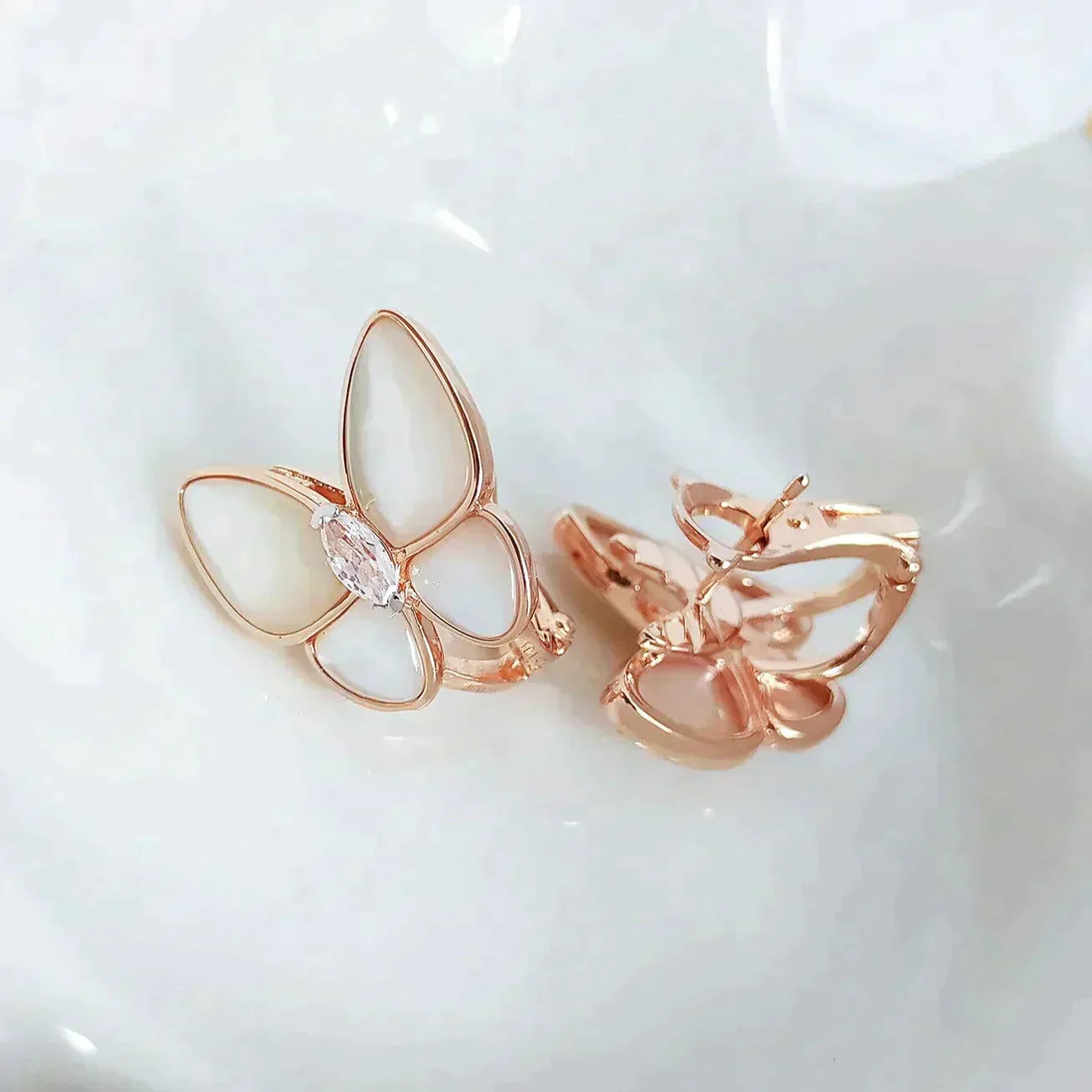 [Okajuri Jewelry]BUTTERFLY MOP DIAMOND EARRINGS
