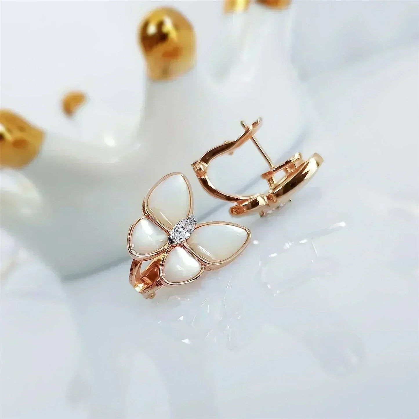 [Okajuri Jewelry]BUTTERFLY MOP DIAMOND EARRINGS