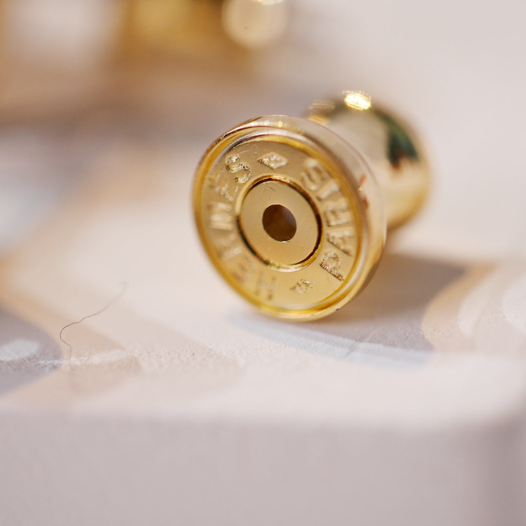 [Okajuri Jewelry]MINI POP H GOLD EARRINGS GREY