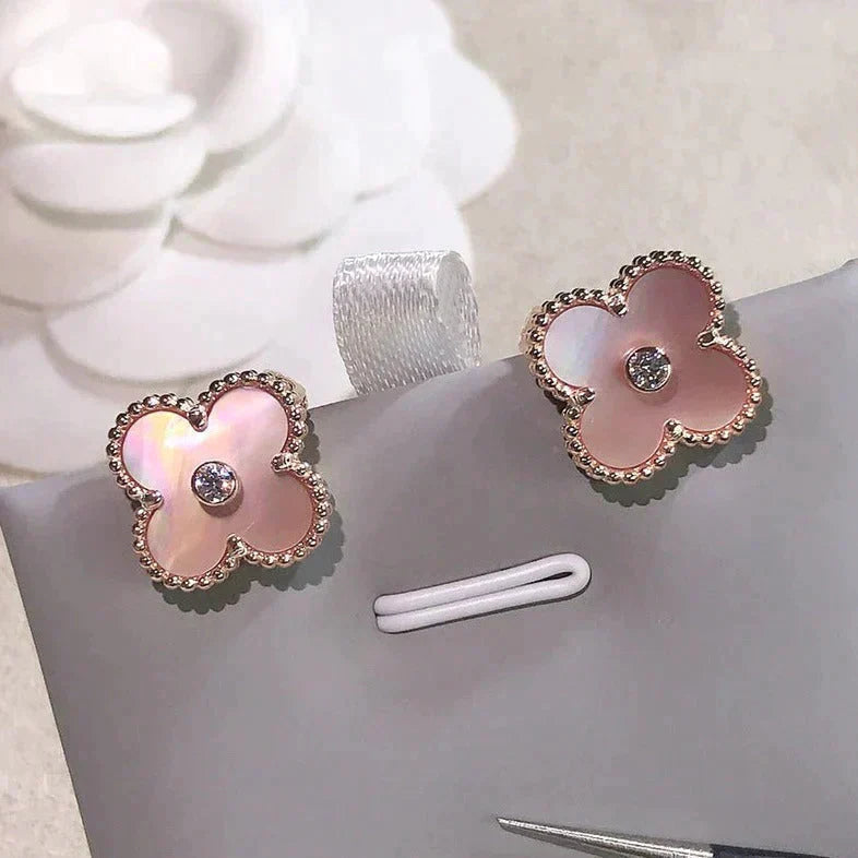 [Okajuri Jewelry]CLOVER MEDIUM 1 MOTIFS  PINK MOP DIAMOND EARRINGS
