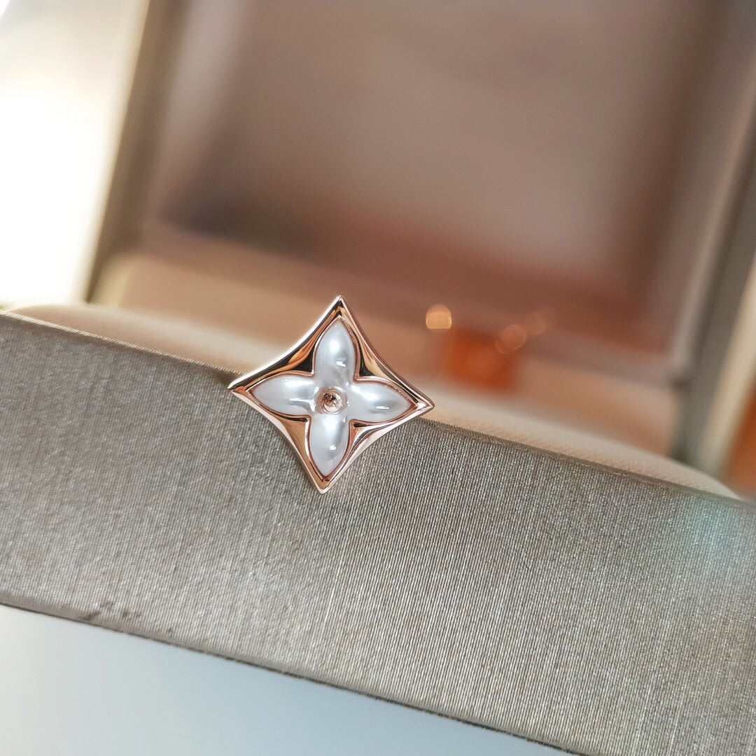 [Okajuri Jewelry]STAR MOP PINK GOLD EARRINGS