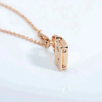 [Okajuri Jewelry]AMULETTE PEDANT ROSE GOLD NECKLACE