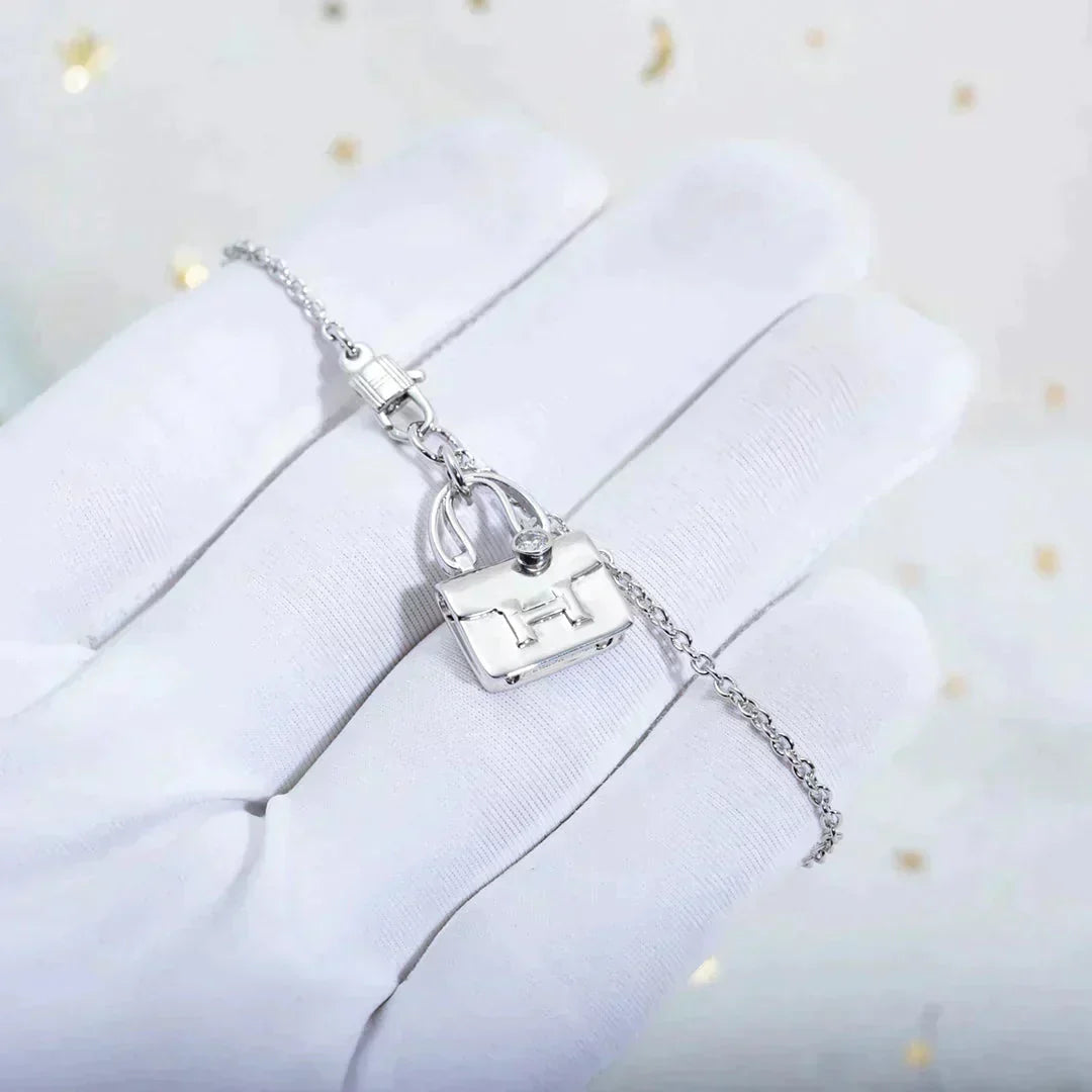 [Okajuri Jewelry]AMULETTE PEDANT SILVER NECKLACE