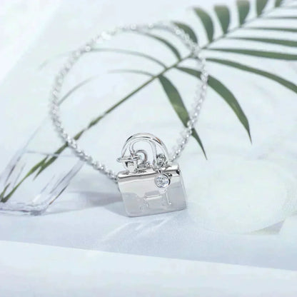 [Okajuri Jewelry]AMULETTE PEDANT SILVER NECKLACE