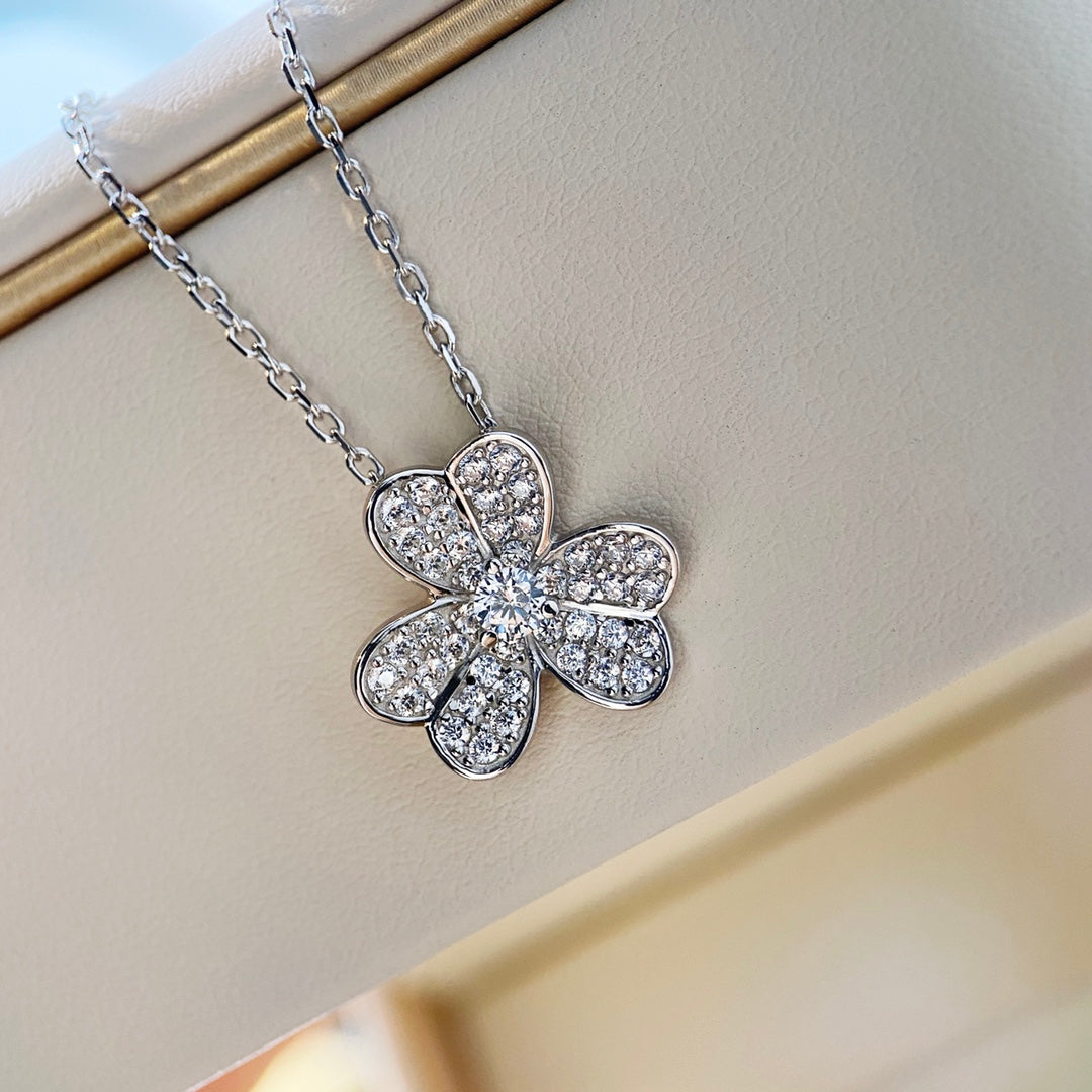 [Okajuri Jewelry]CLOVER DIAMOND NECKLACE SILVER