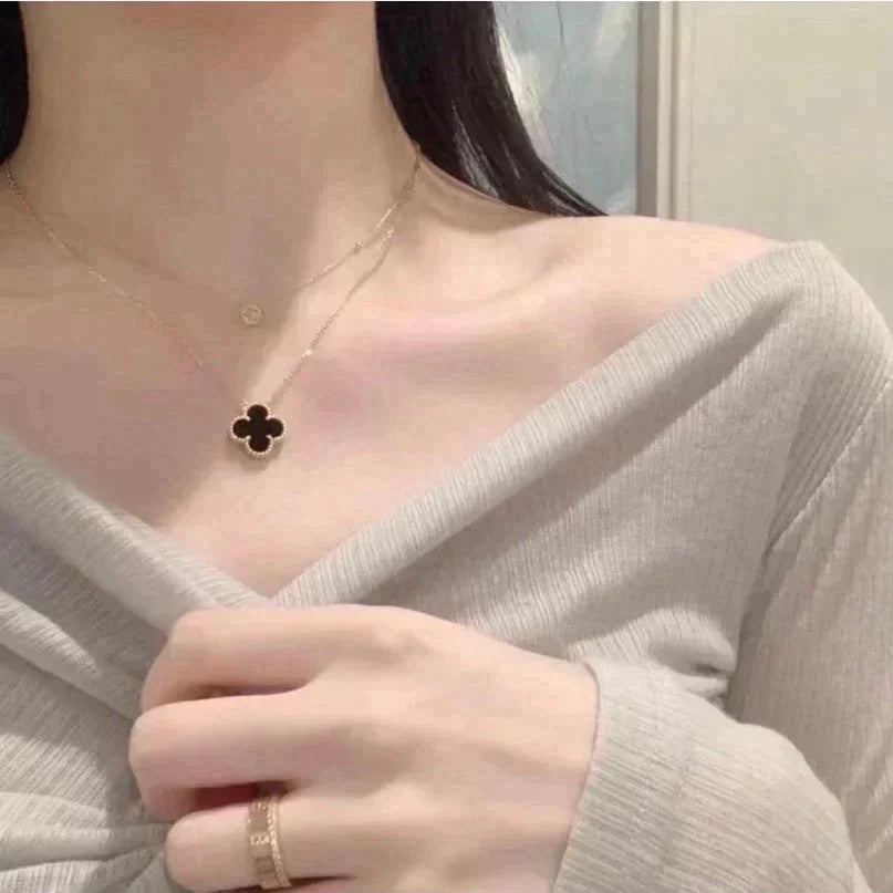 [Okajuri Jewelry] CLOVER 15MM BLACK ONYX SINGLE FLOWER NECKLACE