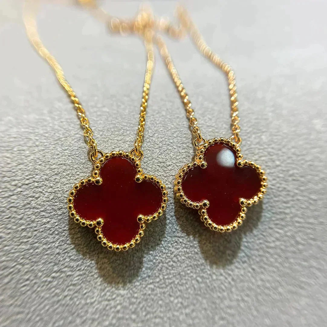 [Okajuri Jewelry]CLOVER 15MM CARNELIAN SINGLE FLOWER NECKLACE