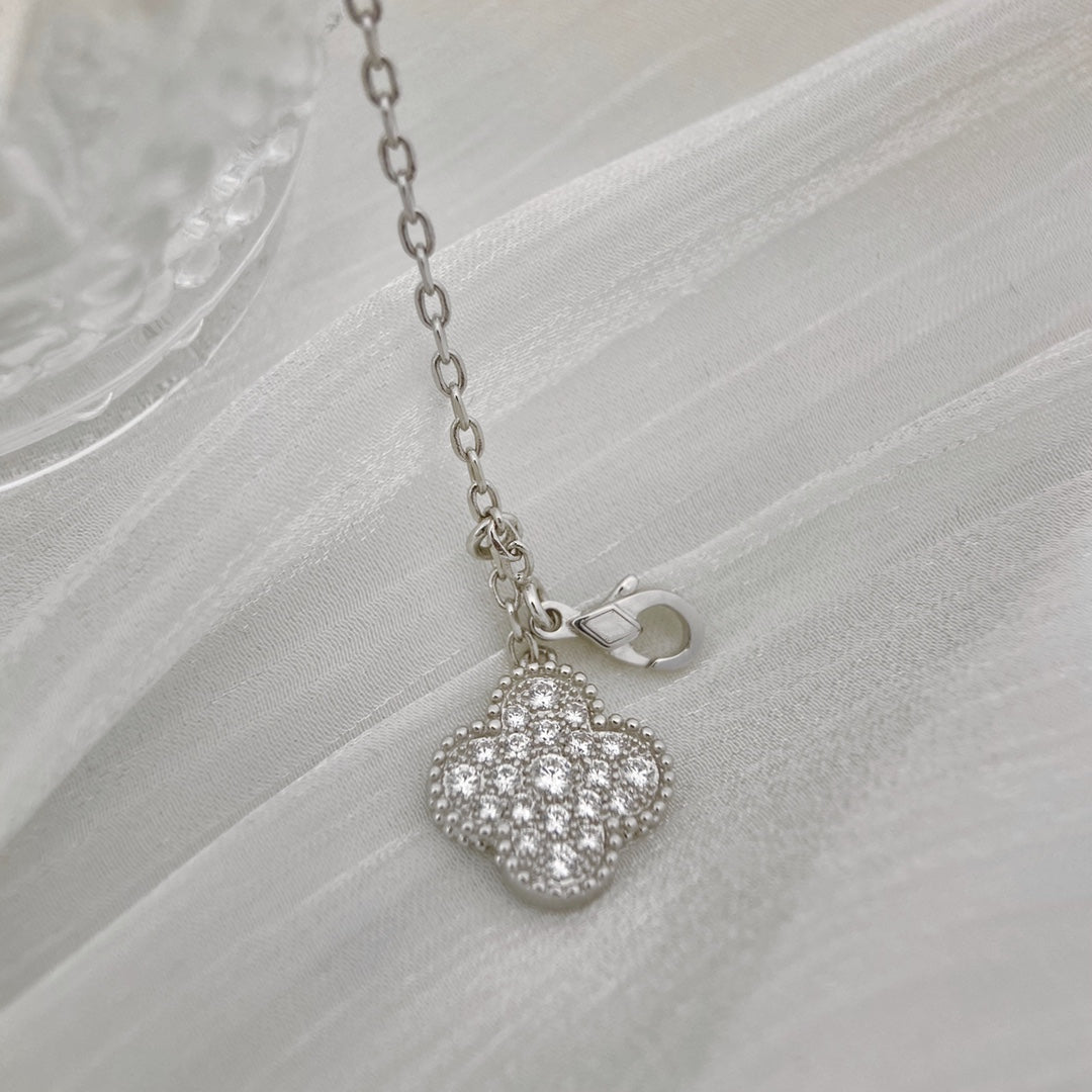 [Okajuri Jewelry]CLOVER 5 MOTIFS SILVER DIAMONDS NECKLACE