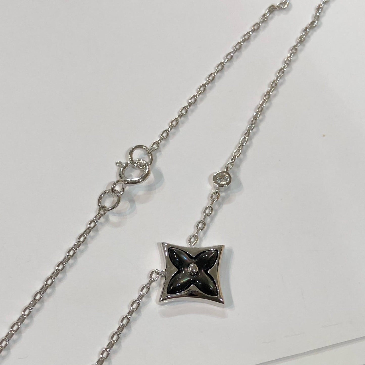 [Okajuri Jewelry]STAR BLACK MOP NECKLACE