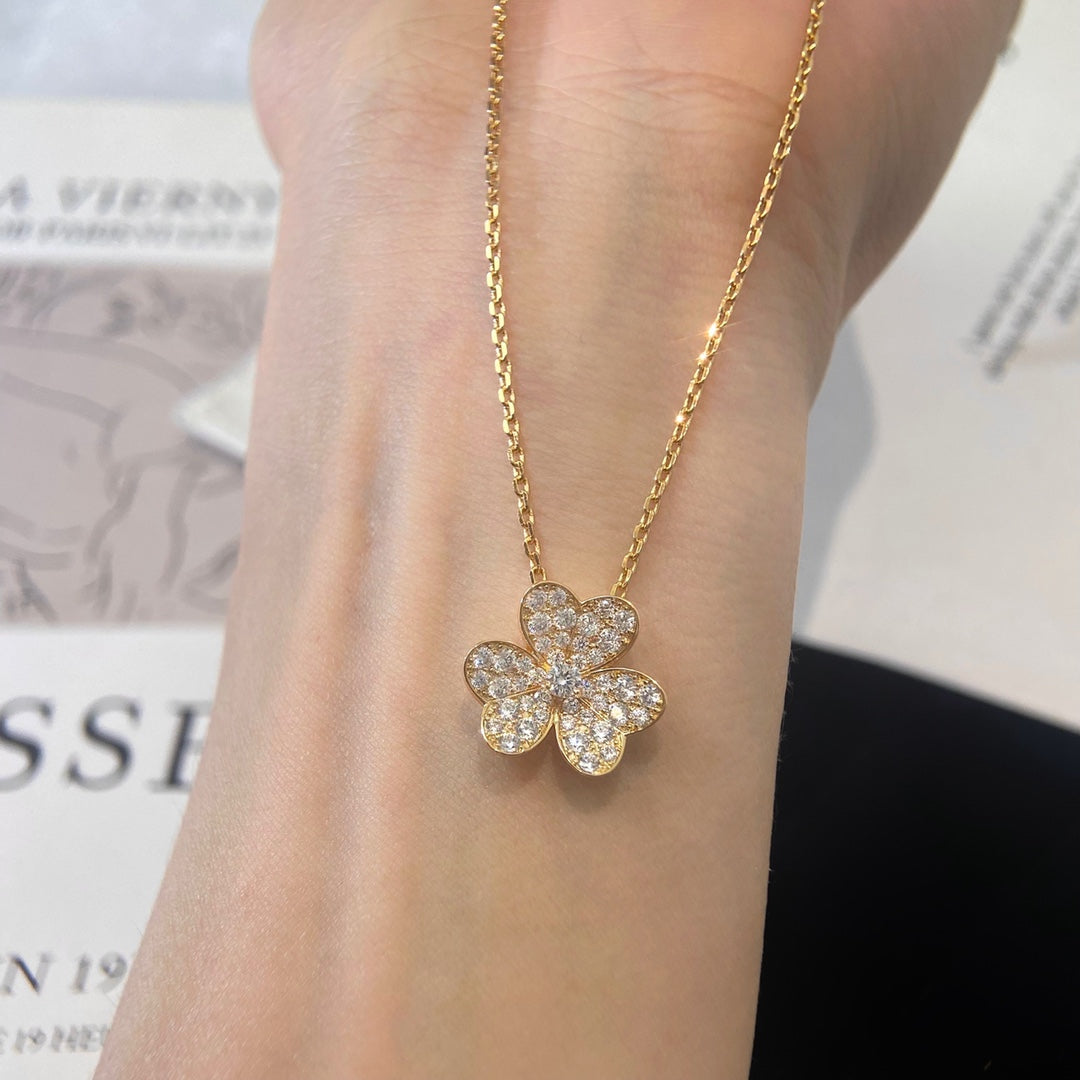 [Okajuri Jewelry]FLOWER DIAMOND NECKLACE