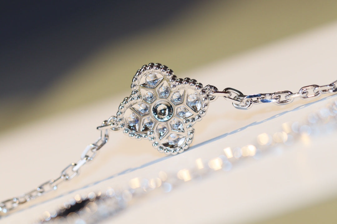 [Okajuri Jewelry]CLOVER 20 MOTIFS ONYX DIAMOND SILVER