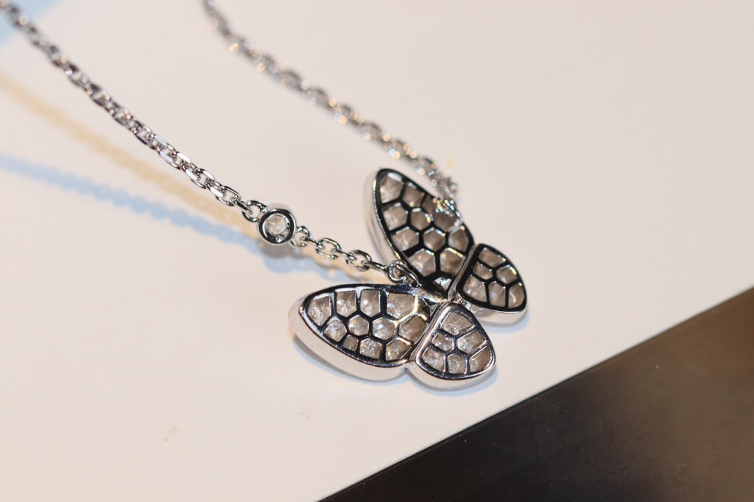 [Okajuri Jewelry]BUTTERFLY DIAMOND NECKLACE