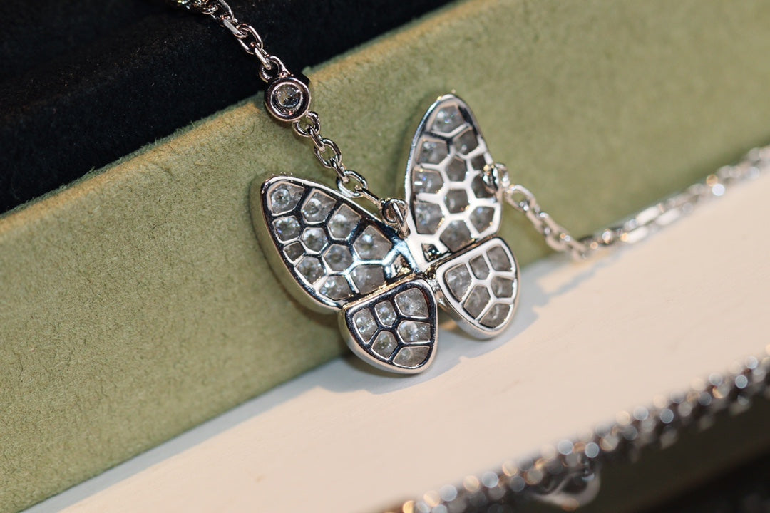 [Okajuri Jewelry]BUTTERFLY DIAMOND NECKLACE
