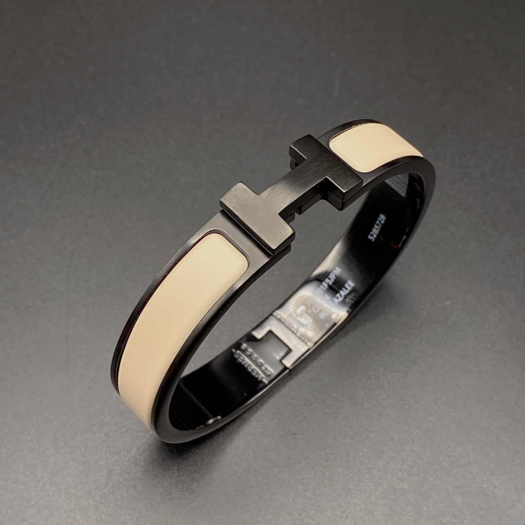 [Okajuri Jewelry]H BRACELET 12MM BLACK BEIGE CERAMIC
