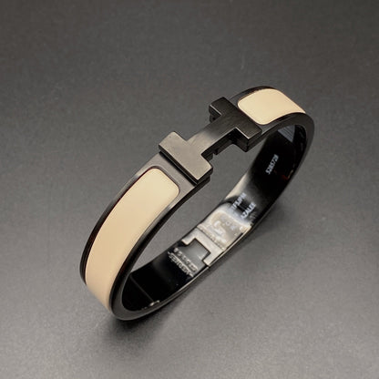 [Okajuri Jewelry]H BRACELET 12MM BLACK BEIGE CERAMIC