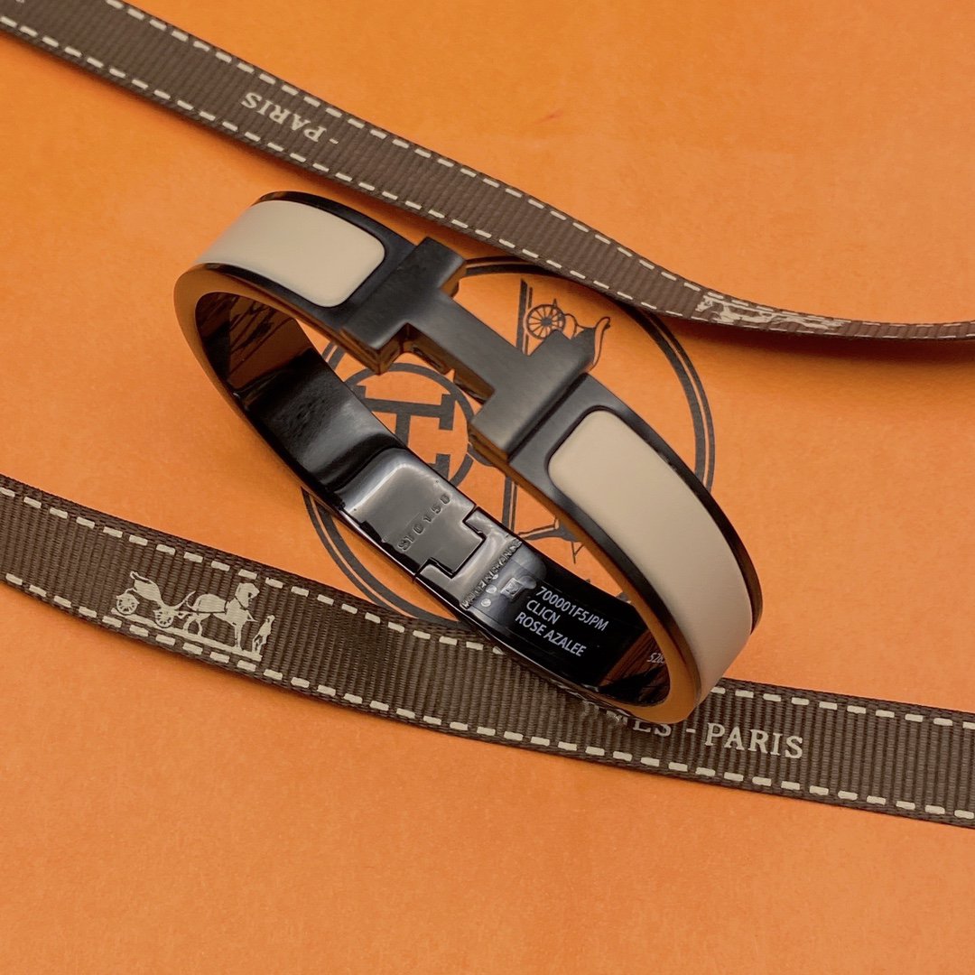 [Okajuri Jewelry]H BRACELET 12MM BLACK BEIGE CERAMIC