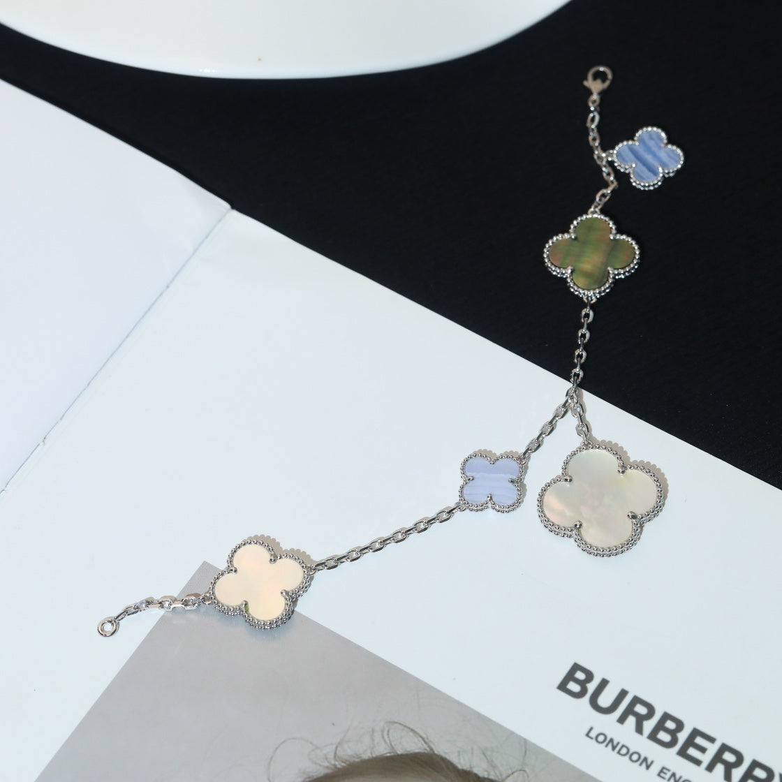 [Okajuri Jewelry]CLOVER BRACELET 5 MOTIFS MOP CHALCEDONY SILVER