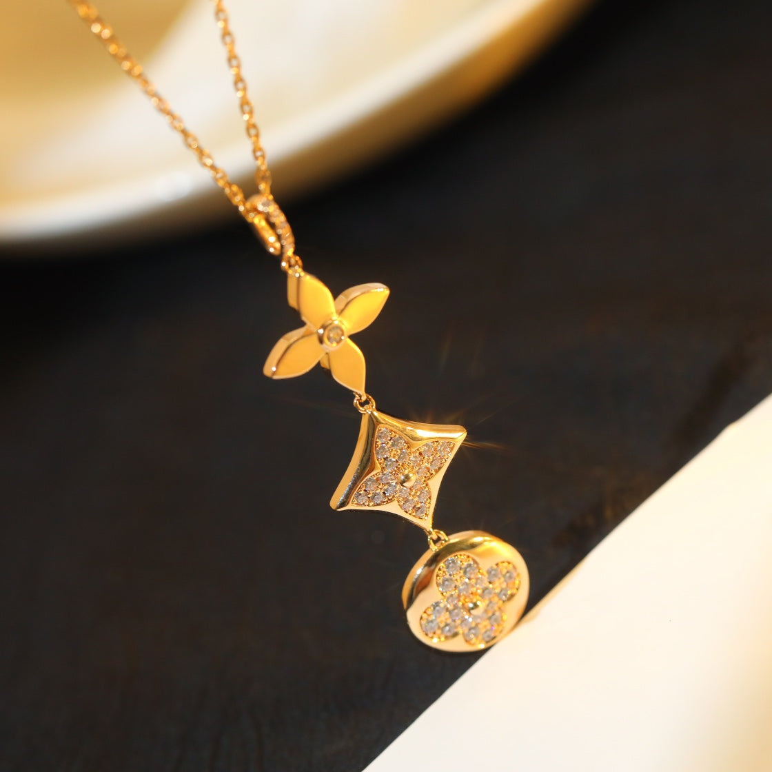 [Okajuri Jewelry]STAR AND SUN DIAMOND PINK GOLD NECKLACE