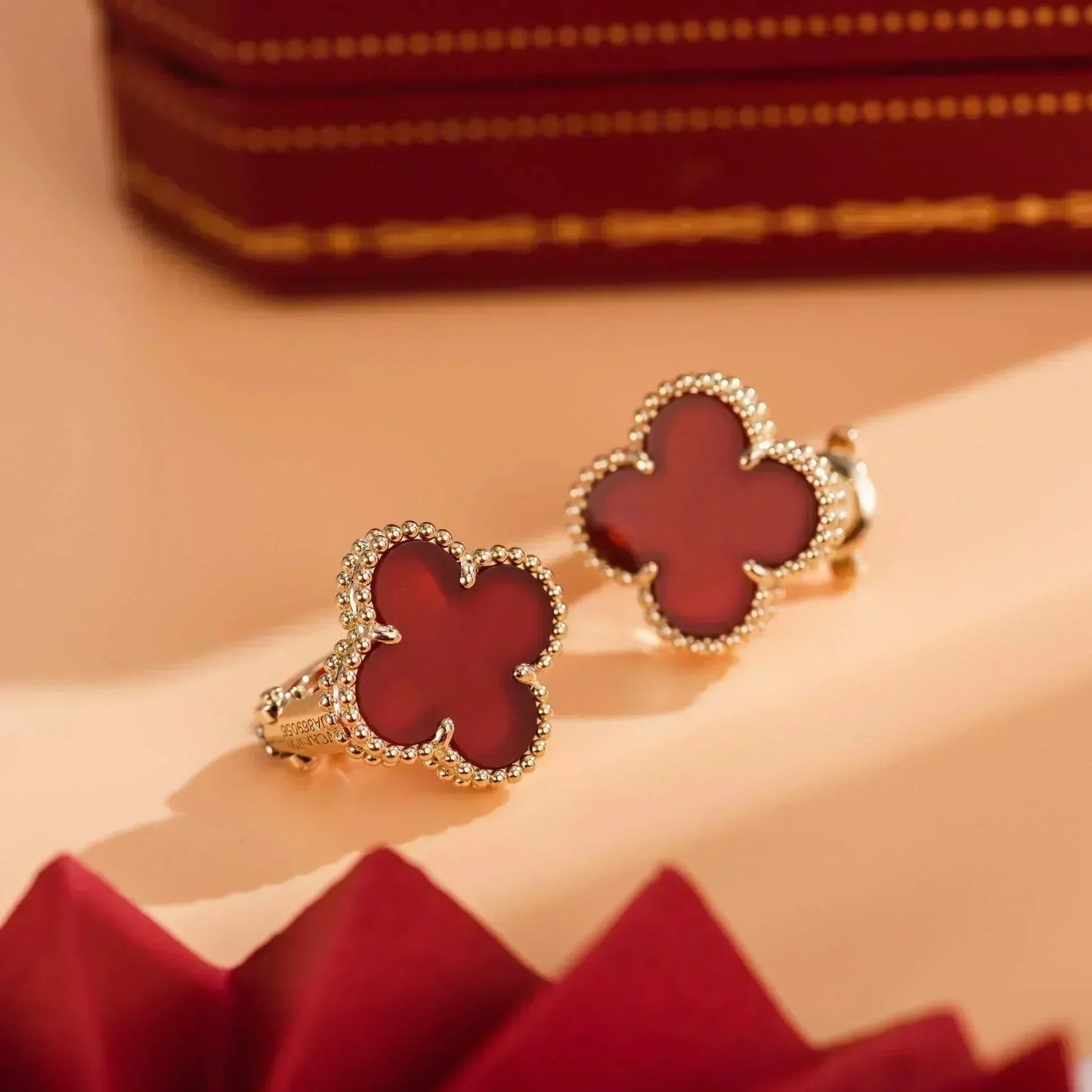 [Okajuri Jewelry]CLOVER MEDIUM 1 MOTIFS CARNELIAN  EARRINGS