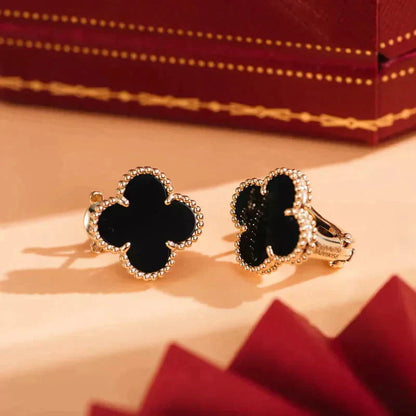 [Okajuri Jewelry]CLOVER MEDIUM 1 MOTIFS  ONYX STUD EARRINGS