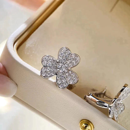 [Okajuri Jewelry]CLOVER COMOS DIAMOND EARRINGS SILVER