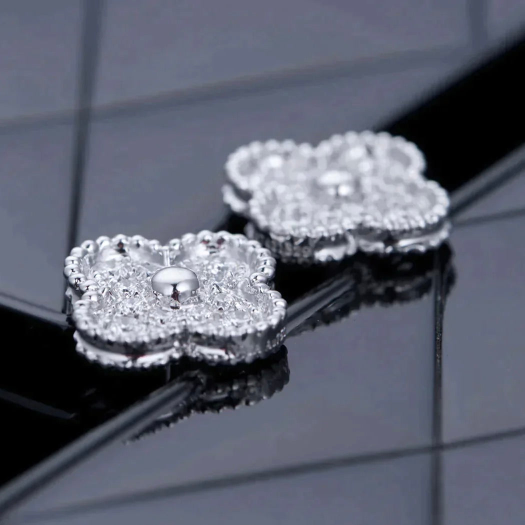 [Okajuri Jewelry]CLOVER 1 MOTIFS DIAMOND STUD EARRINGS SILVER