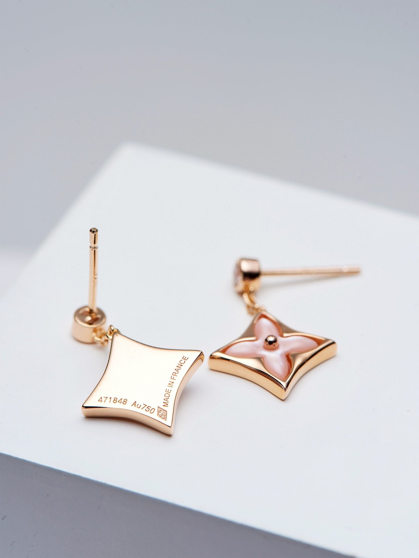 [Okajuri Jewelry]DOUBLE STAR PINK GOLD MOP DROP EARRINGS