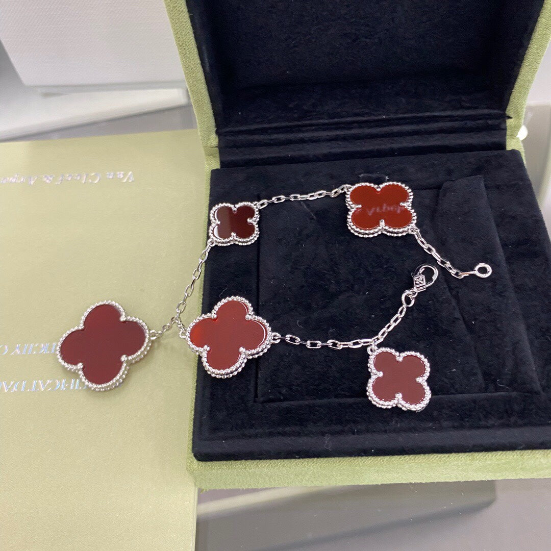 [Okajuri Jewelry]CLOVER 5 MOTIFS SIVLER CARNELIAN BRACELET