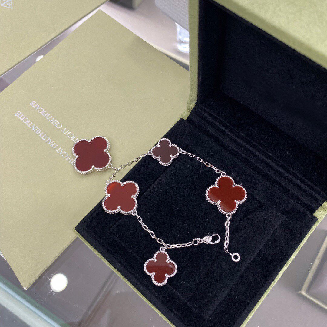 [Okajuri Jewelry]CLOVER 5 MOTIFS SIVLER CARNELIAN BRACELET