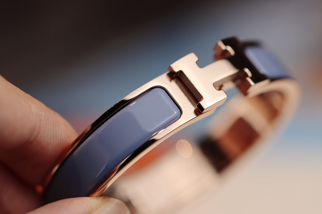 [Okajuri Jewelry]H BRACELET 12MM BLUE GRAY