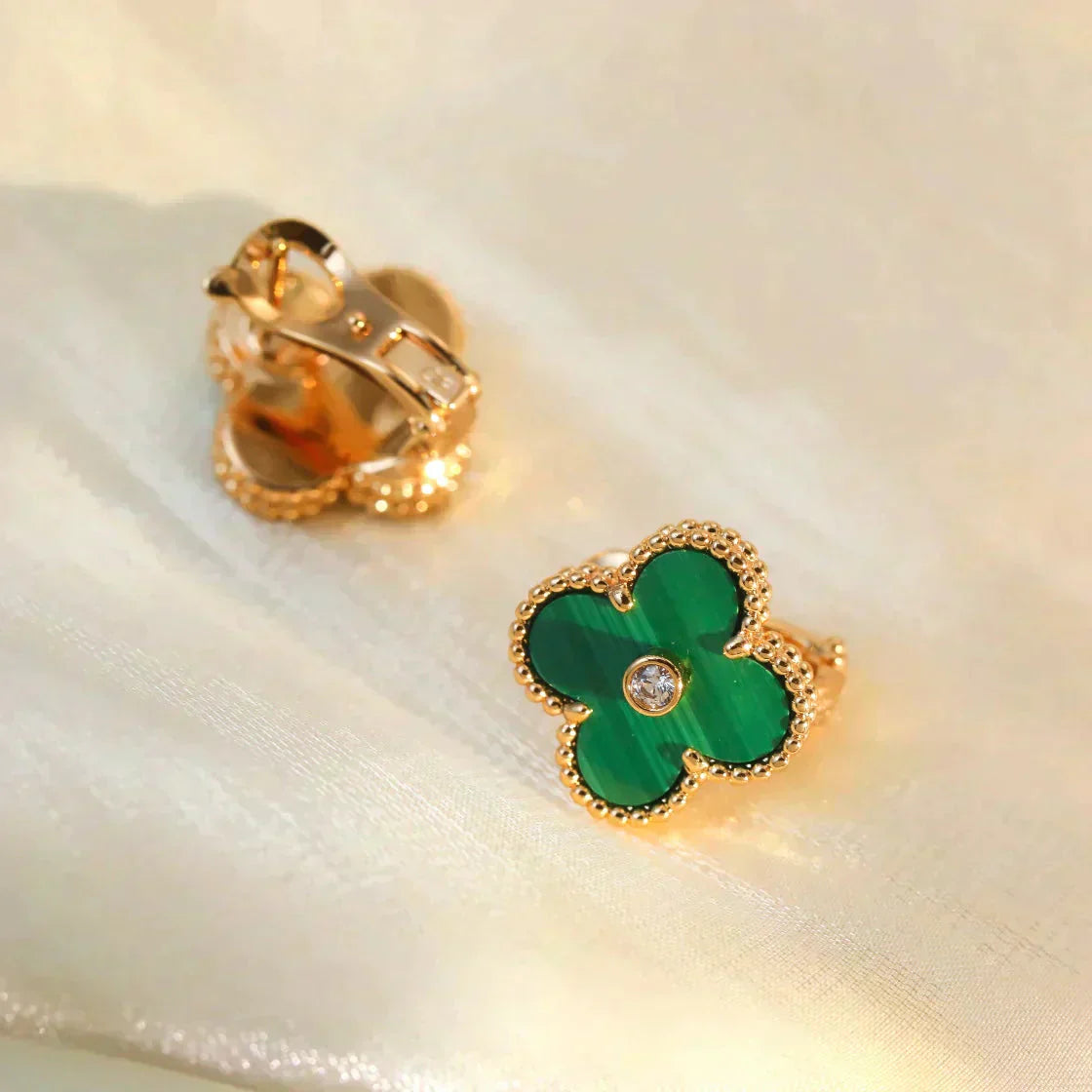 [Okajuri Jewelry]CLOVER MEDIUM 1 MOTIFS MALACHITE DIAMOND EARRINGS
