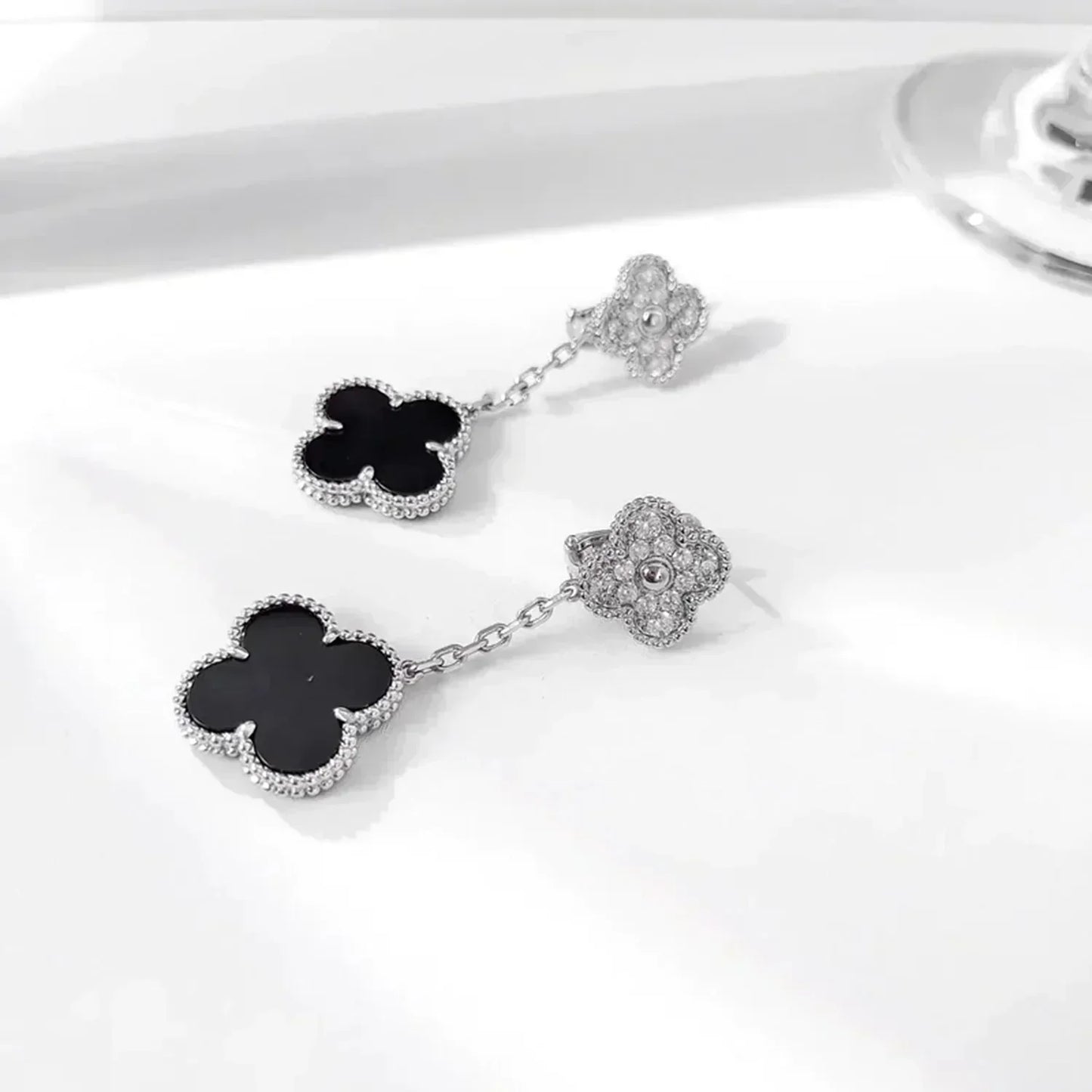 [Okajuri Jewelry]CLOVER 2 MOTIFS  DIAMOND ONYX EARRINGS SILVER