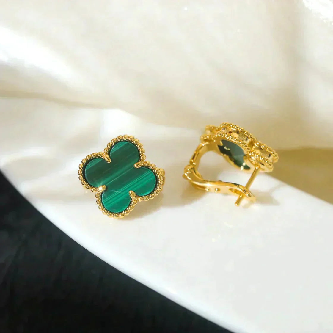 [Okajuri Jewelry]CLOVER MEDIUM 1 MOTIFS MALACHITE  EARRINGS