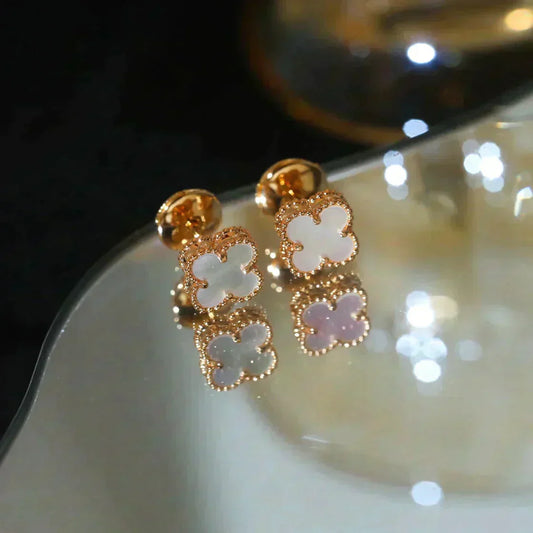 [Okajuri Jewelry]CLOVER MINI 9.5MM WHITE MOP EARRINGS