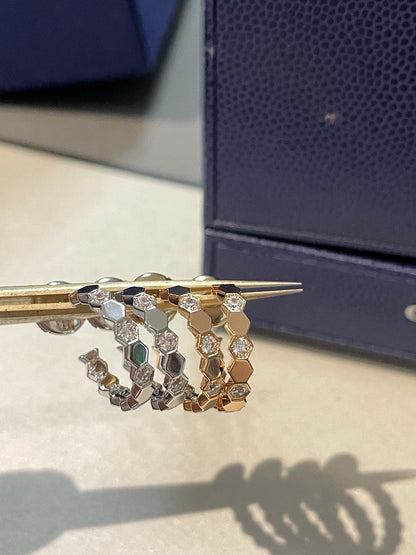 [Okajuri Jewelry]Hollow Design Four-Leaf Clover Flower Shape Ring