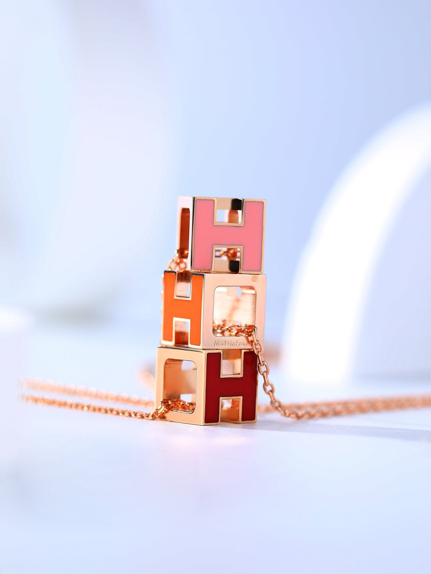 [Okajuri Jewelry]H CAGE PINK GOLD NECKLACE