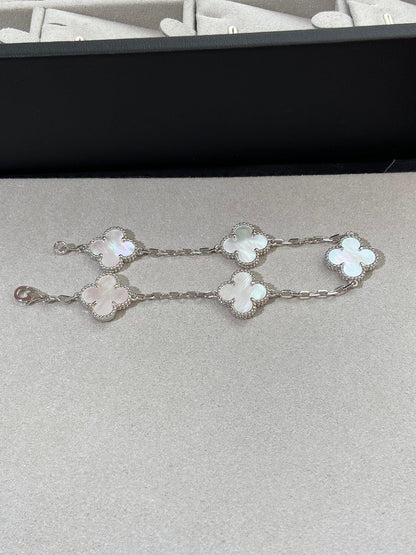 [Okajuri Jewelry]CLOVER WHITE PEARL MOP 5 MOTIF BRACELET COLLECTION
