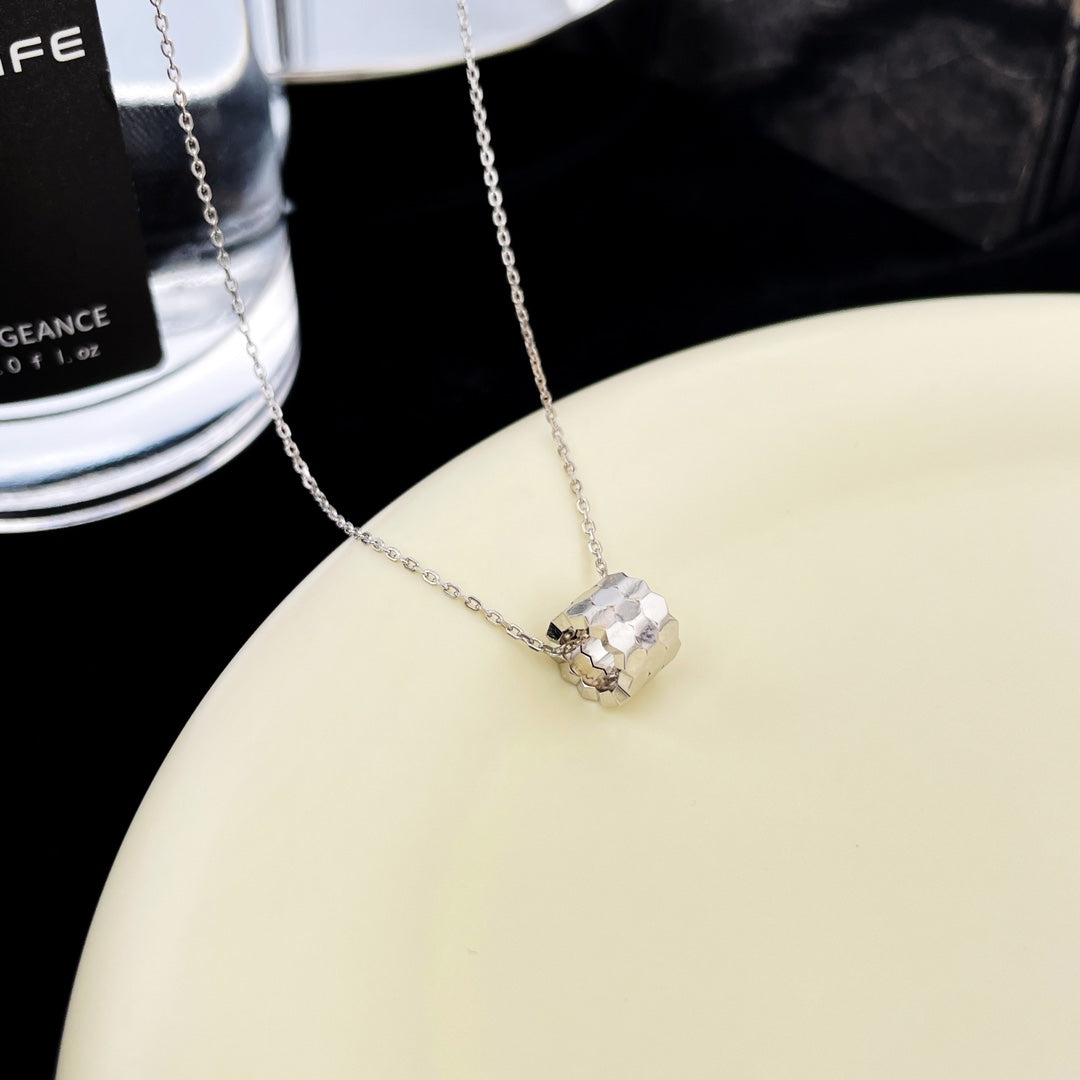 [Okajuri Jewelry]BEE MINI PEDANT DIAMOND NECKLACE