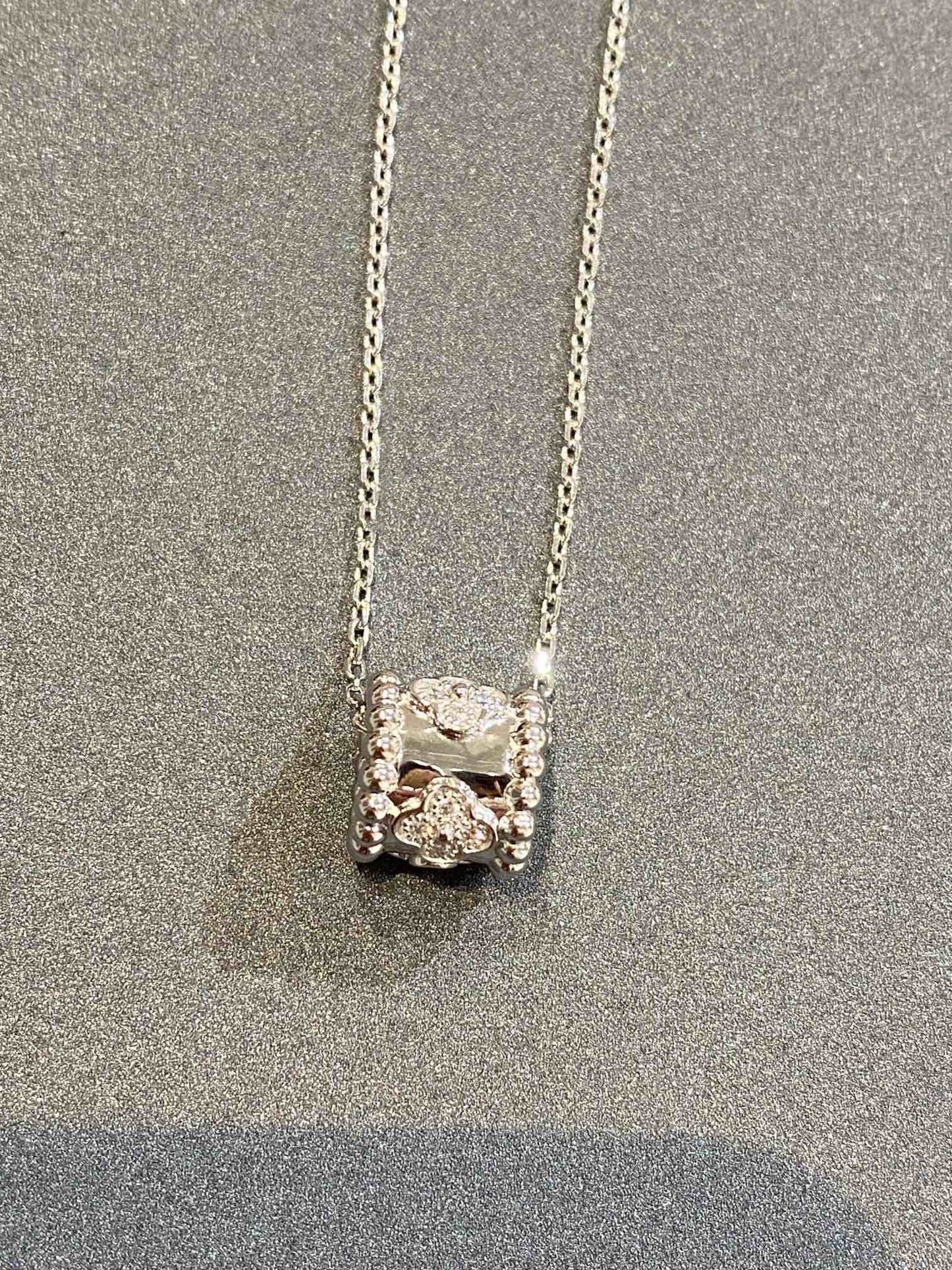 [Okajuri Jewelry]PERLEE PEDANT SIVLER DIAMOND NECKLACE