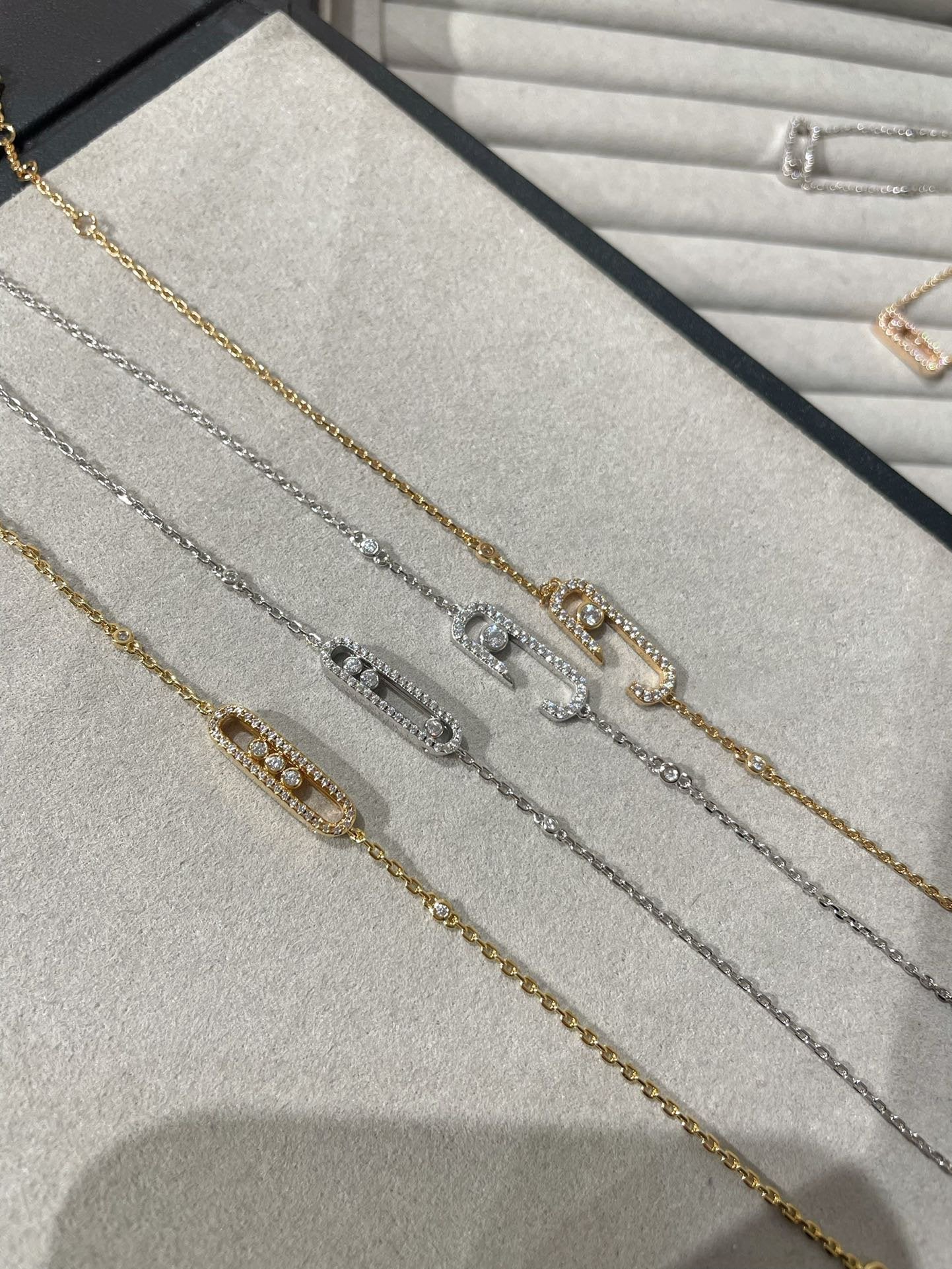 [Okajuri Jewelry]BABY MOVE DIAMOND BRACELET