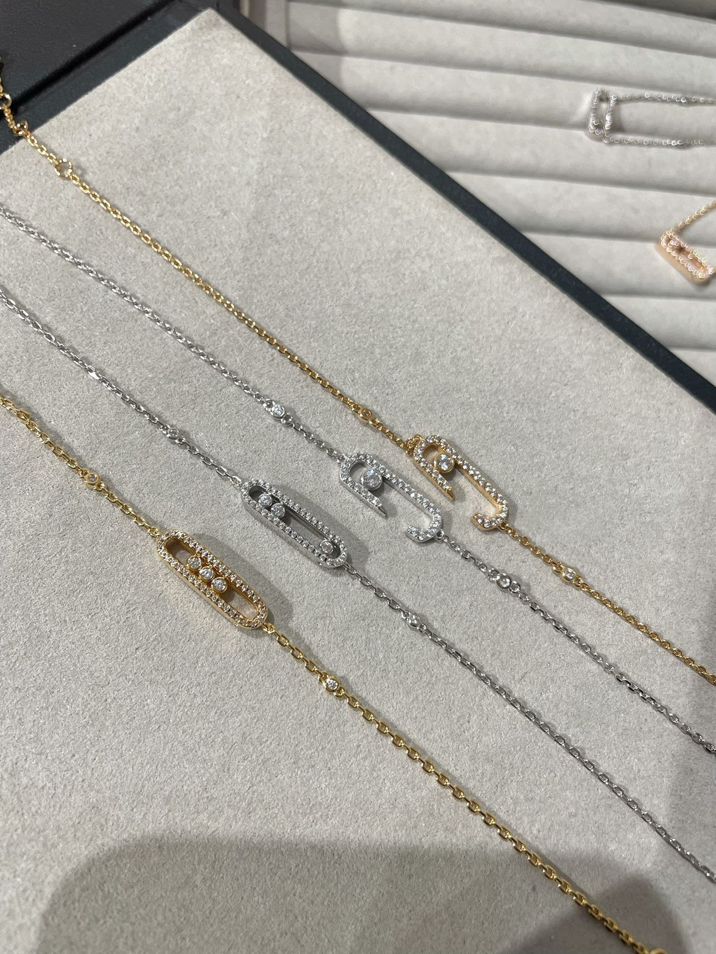 [Okajuri Jewelry]BABY MOVE DIAMOND BRACELET